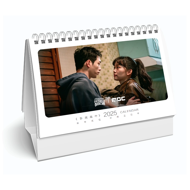 アンダーカバーハイスクール 写真集1冊 A4ポスター4枚 しおり4枚 LOMOカード10枚 - 華流グッズストア